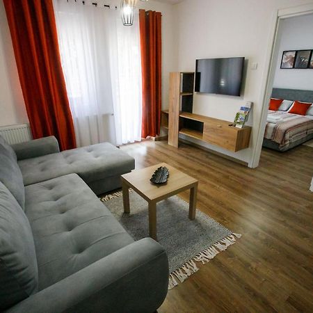 Apartman Paratetis 1 Palić Exteriör bild