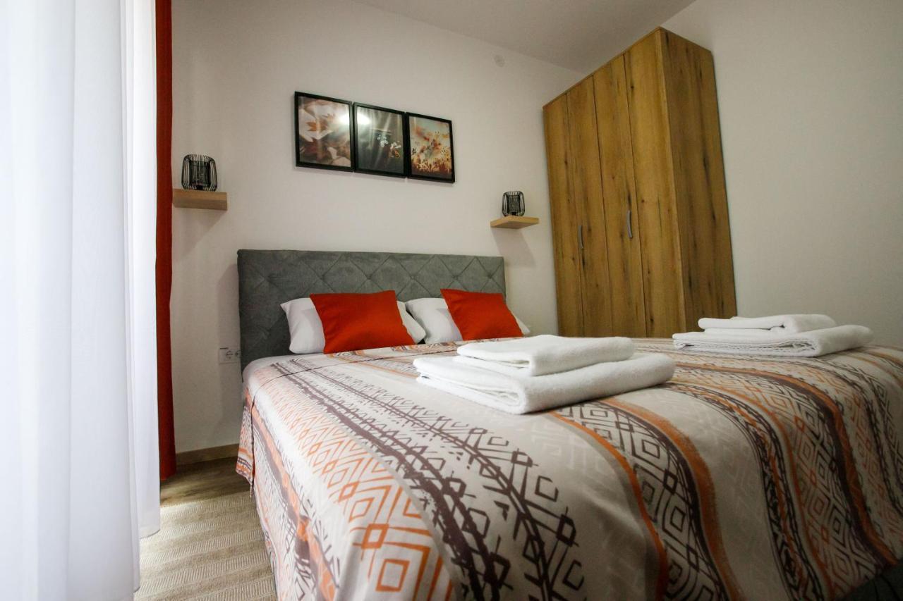 Apartman Paratetis 1 Palić Exteriör bild