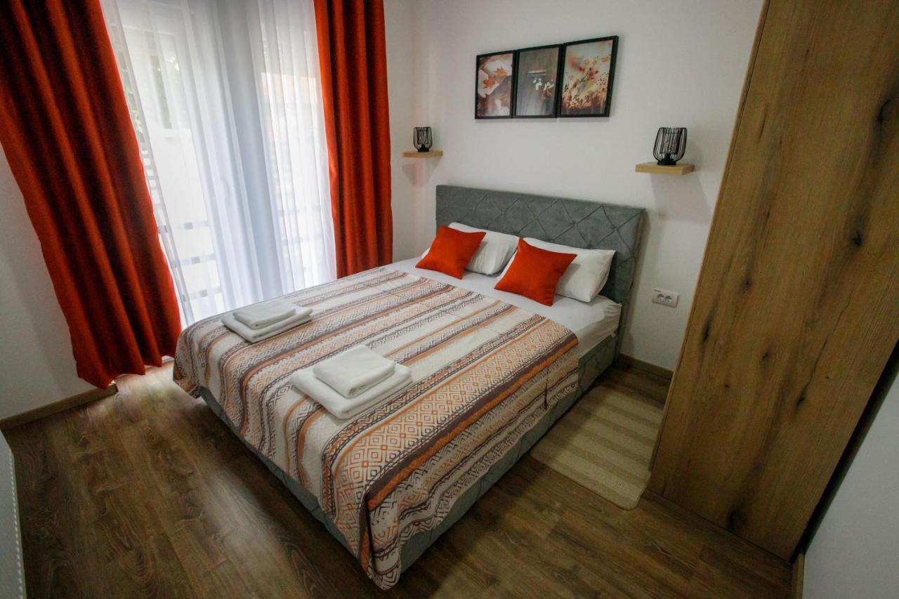 Apartman Paratetis 1 Palić Exteriör bild