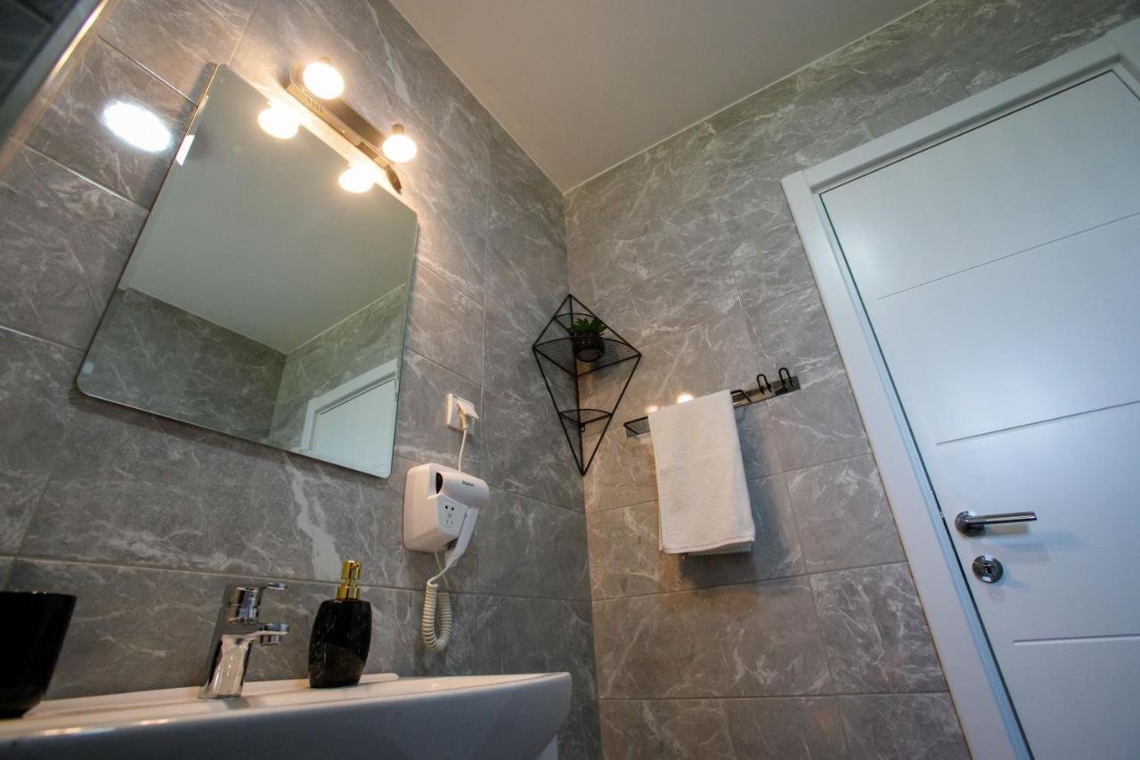 Apartman Paratetis 1 Palić Exteriör bild