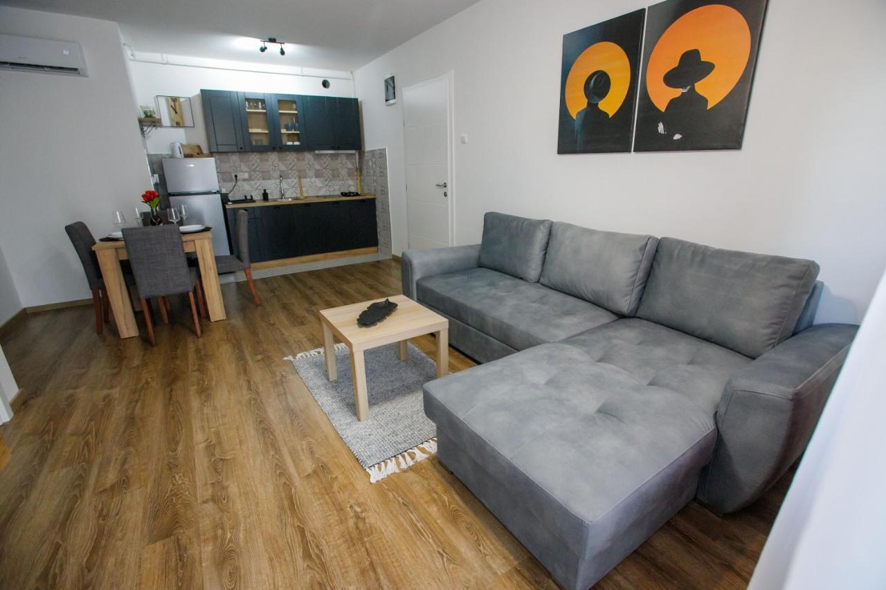 Apartman Paratetis 1 Palić Exteriör bild
