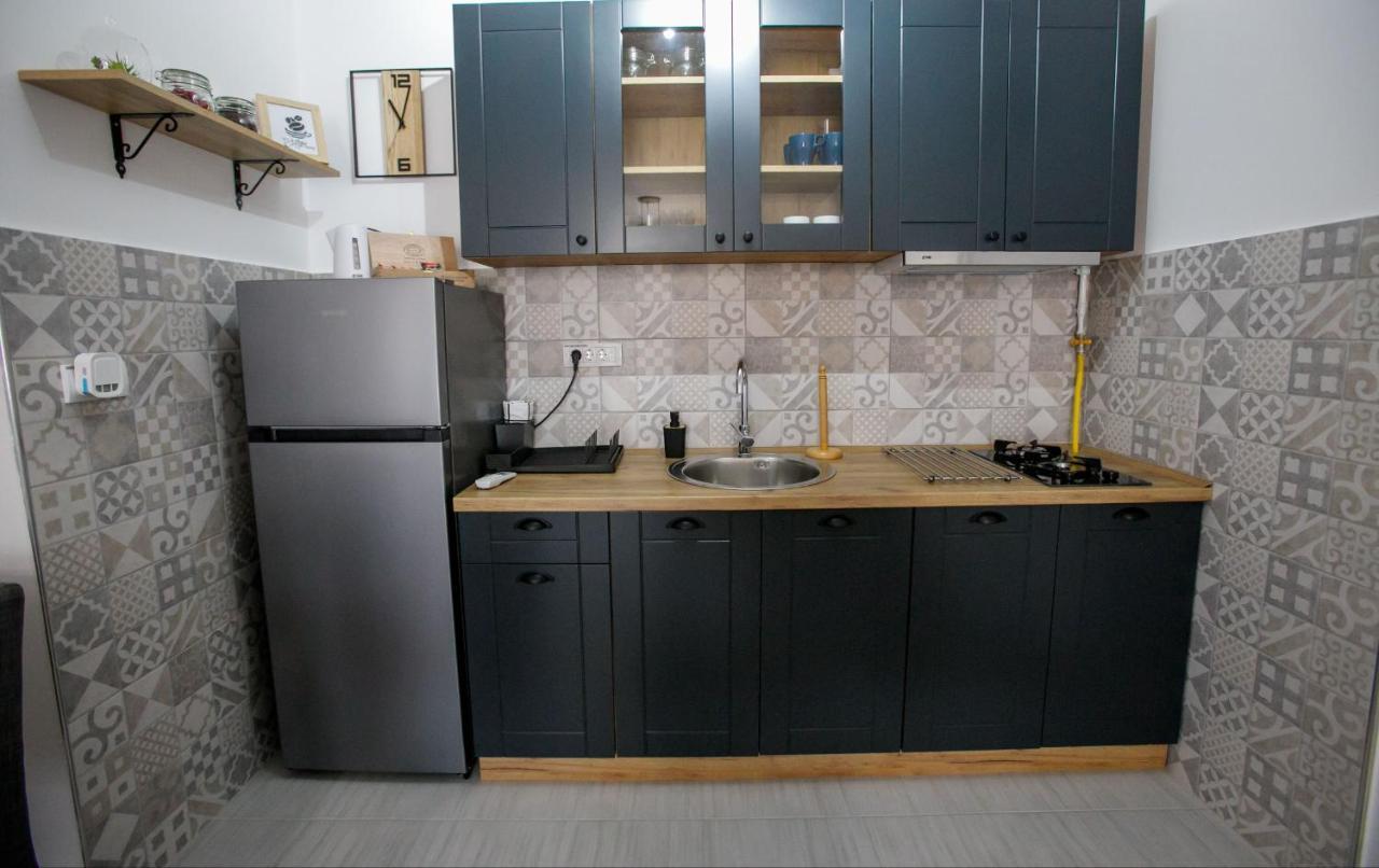 Apartman Paratetis 1 Palić Exteriör bild